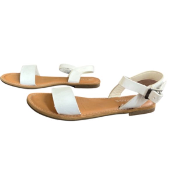 Rampage Open Toe White Ankle Strap Flat Sandals - Picture 3 of 5